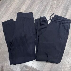 aritzia tna black bf sweat pants sweat fleece xs